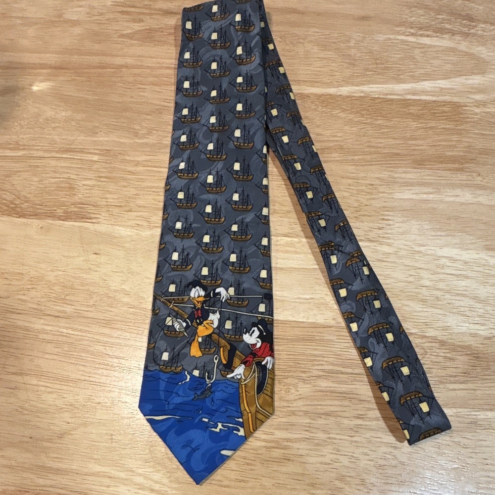 Disney Mickey Unlimited Tie Vintage Donald Duck & Mickey Mouse